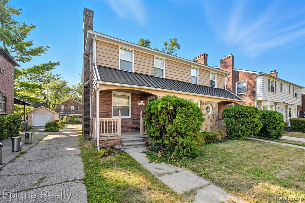 20201 Stratford Road