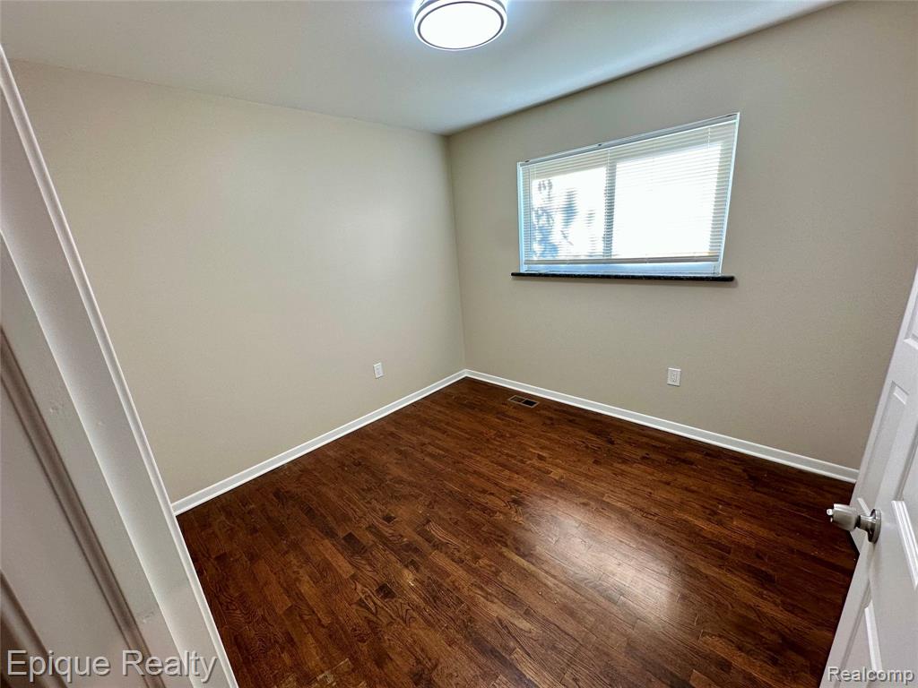 23087 Purdue Avenue