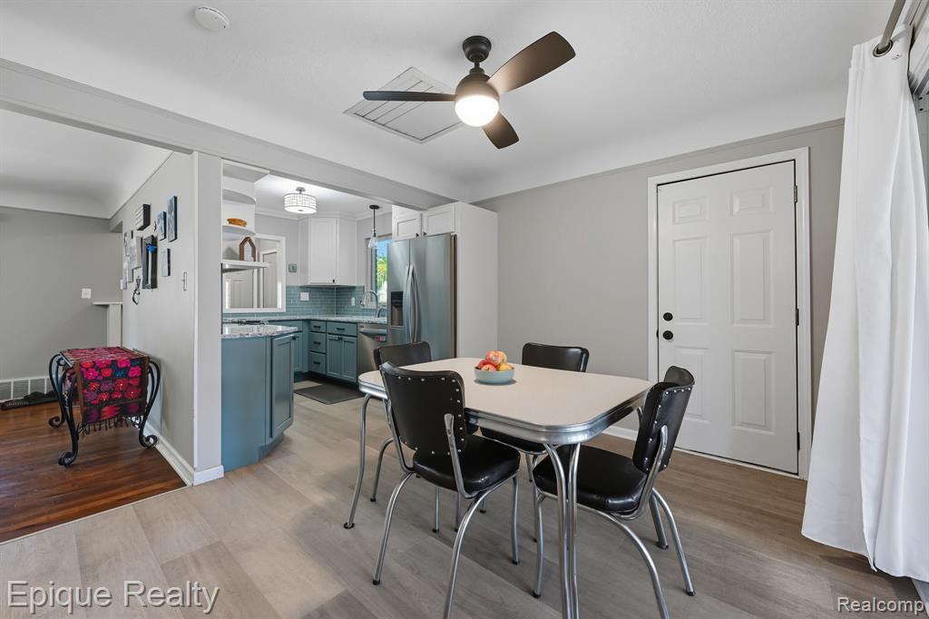 3085 Grange Road