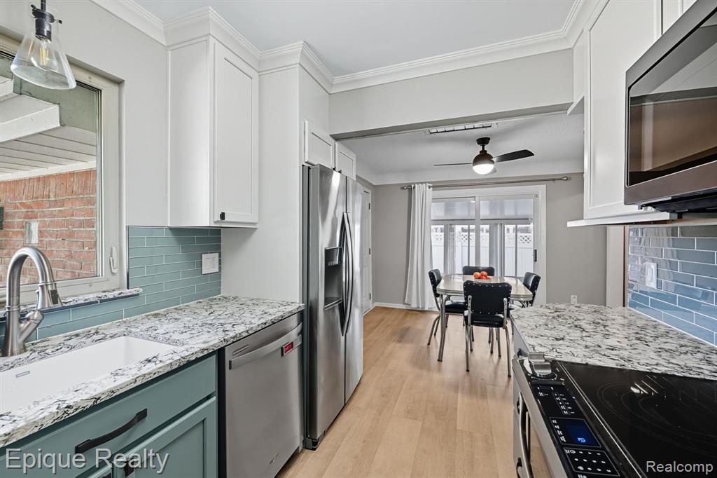 3085 Grange Road