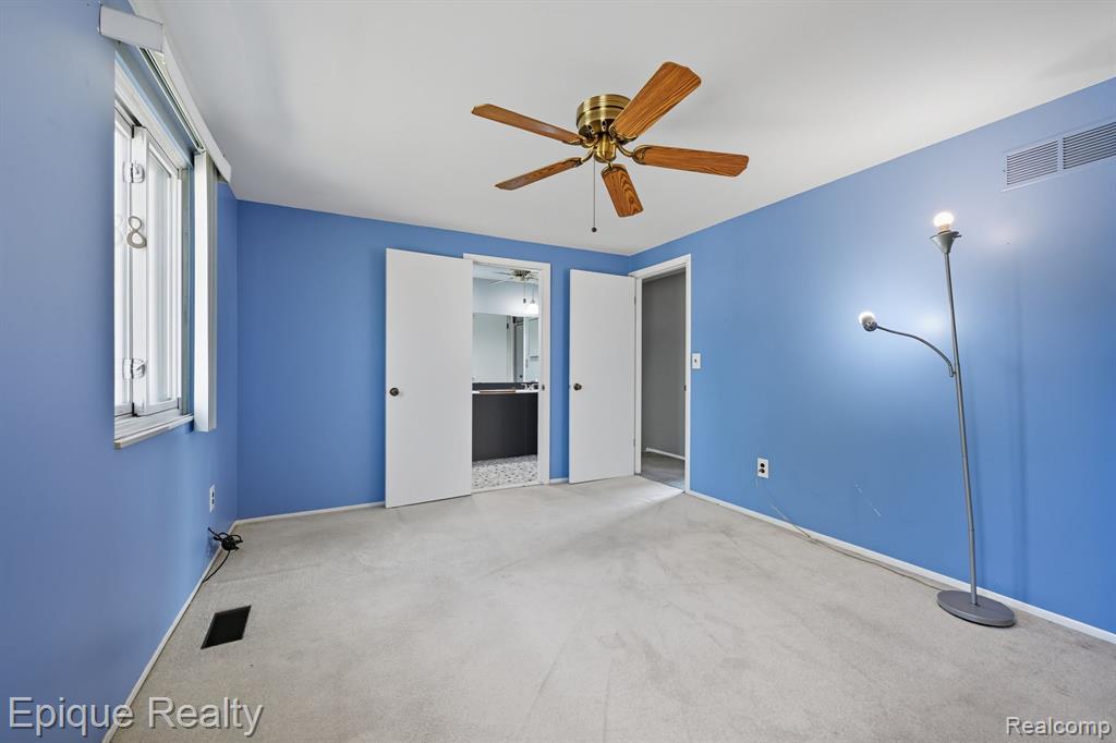 13374 Wessel Court