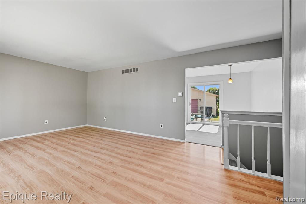 13374 Wessel Court