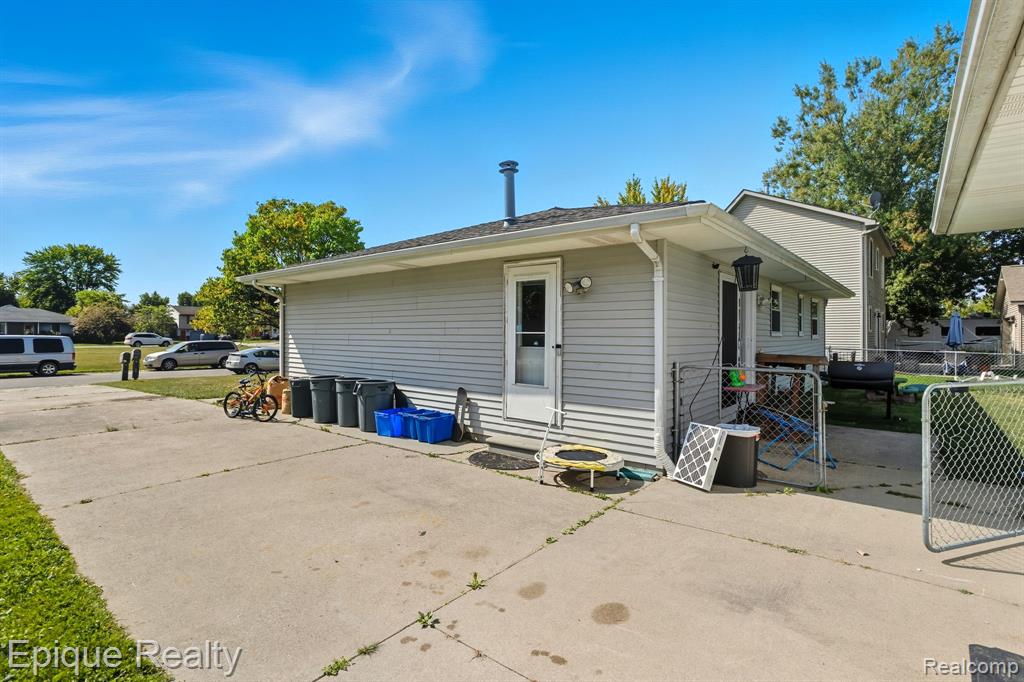 109 Murray Court