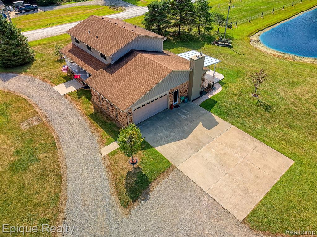 6742 Marsh Road
