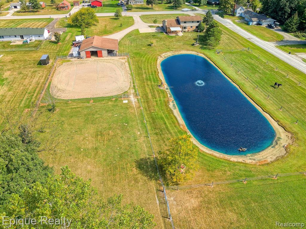 6742 Marsh Road