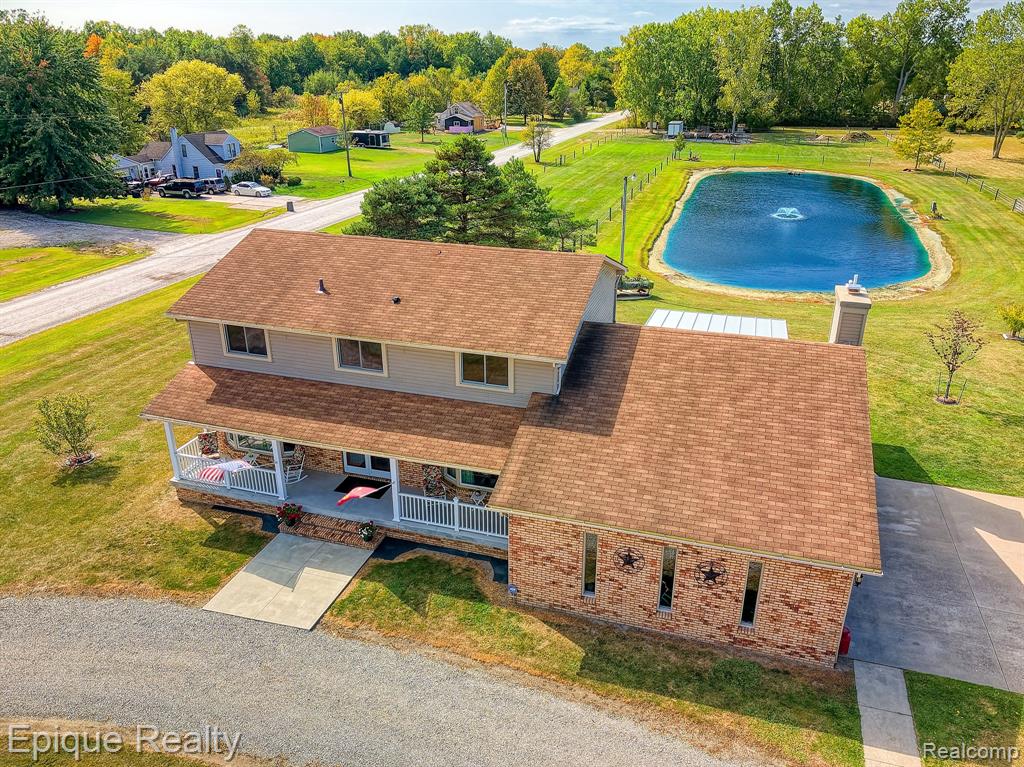 6742 Marsh Road