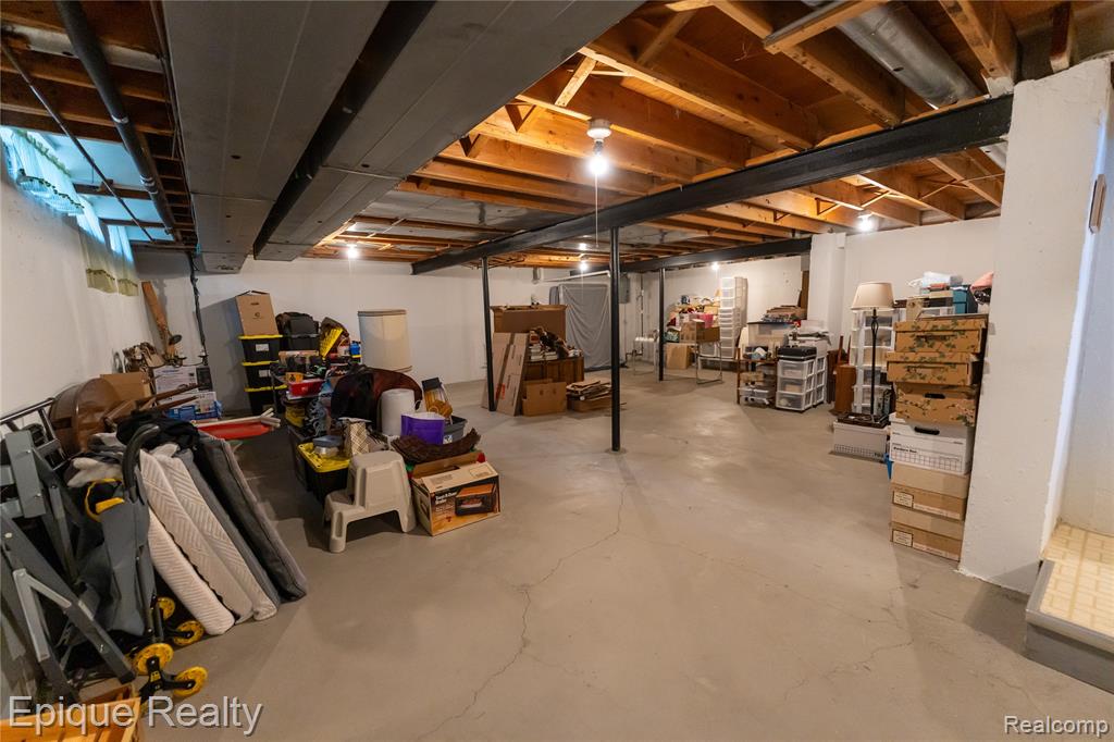 22626 Shoreview Court