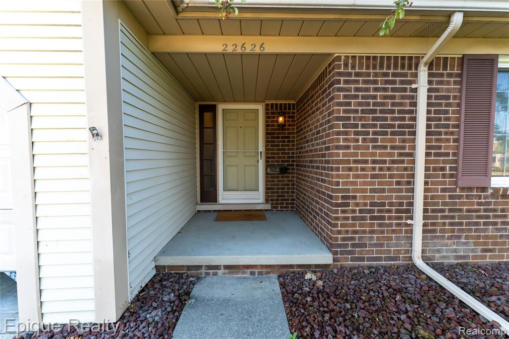 22626 Shoreview Court