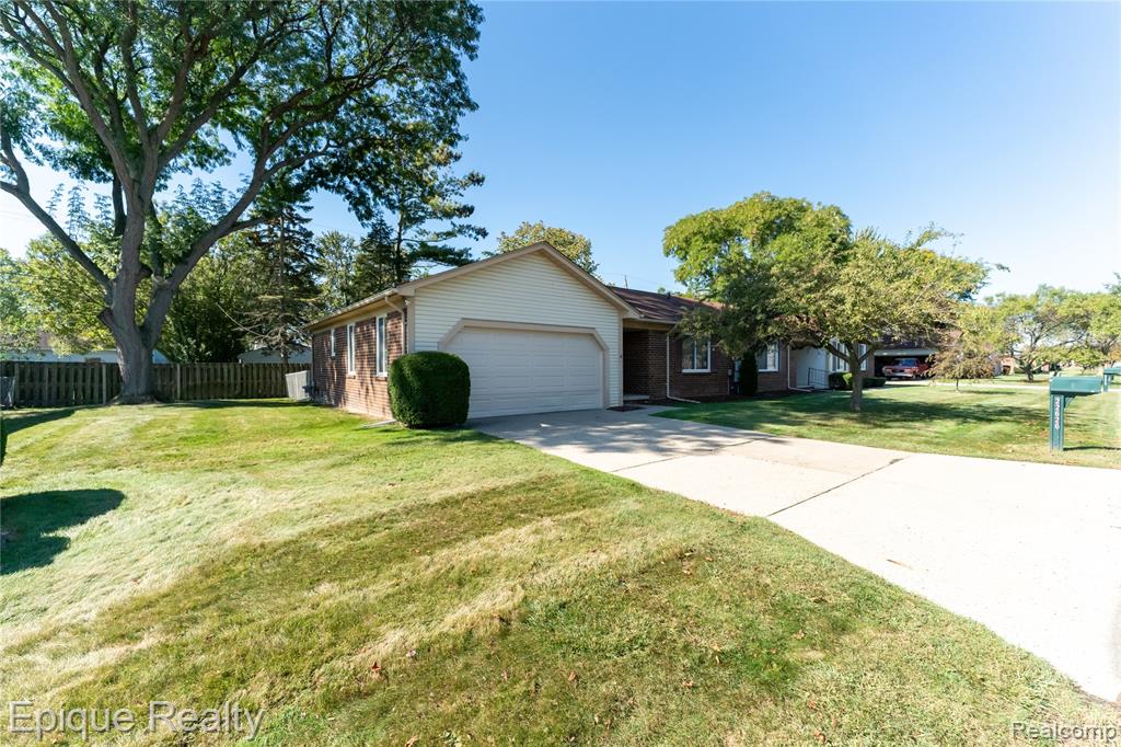 22626 Shoreview Court
