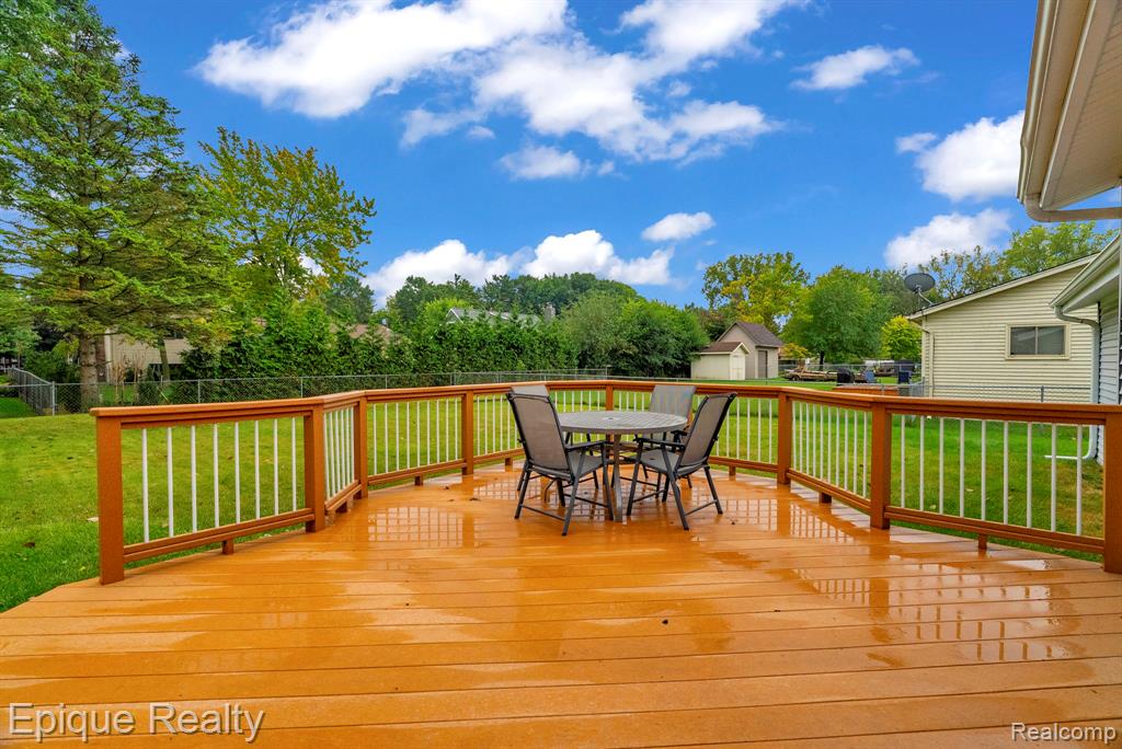 3871 Coventry Valley Drive
