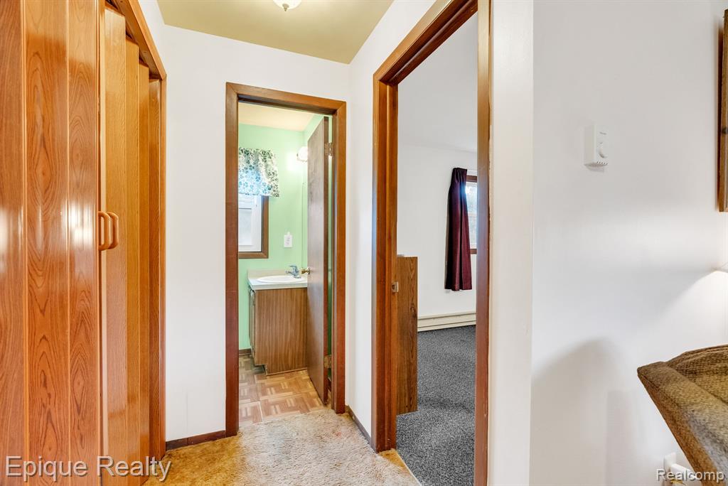 3871 Coventry Valley Drive