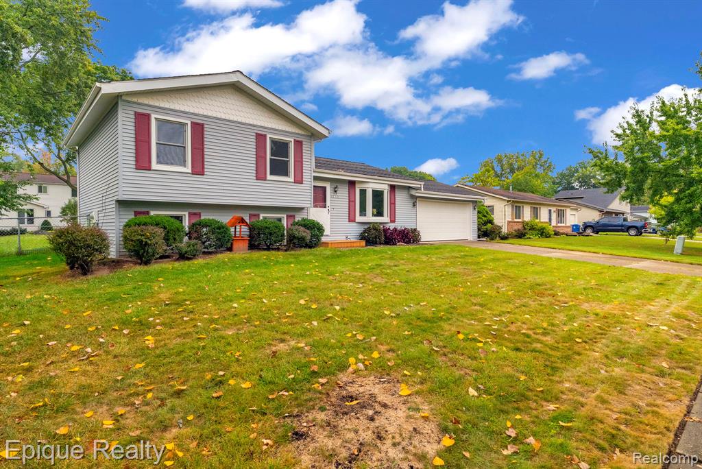 3871 Coventry Valley Drive