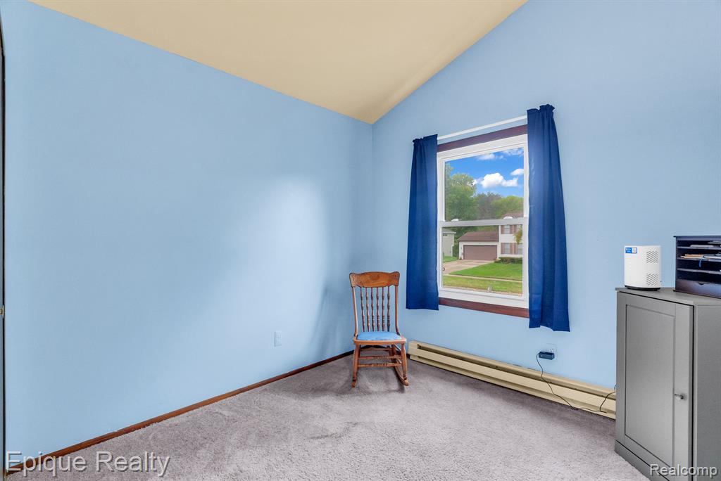 3871 Coventry Valley Drive