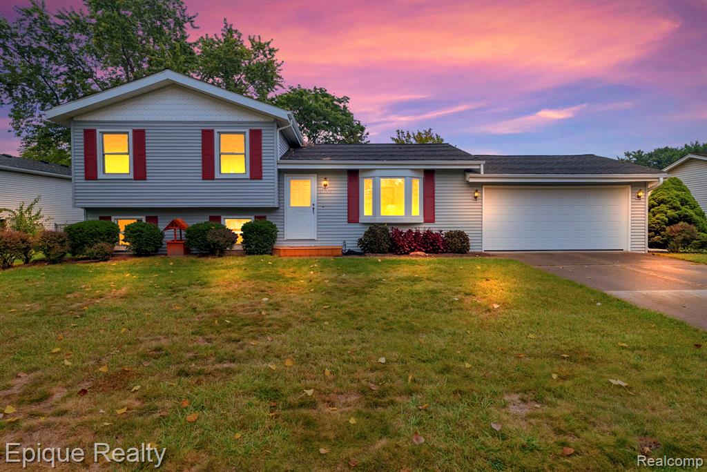 3871 Coventry Valley Drive