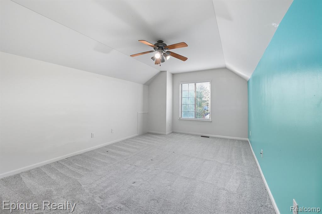 8851 Hardwood Drive