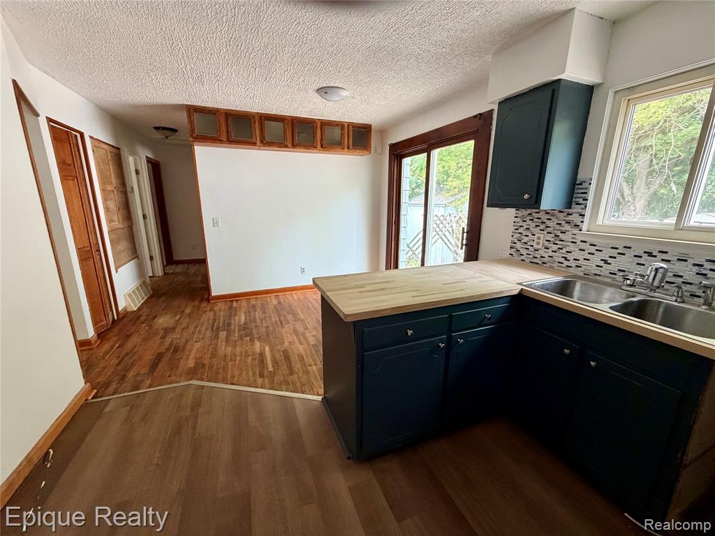 2807 Margate Circle