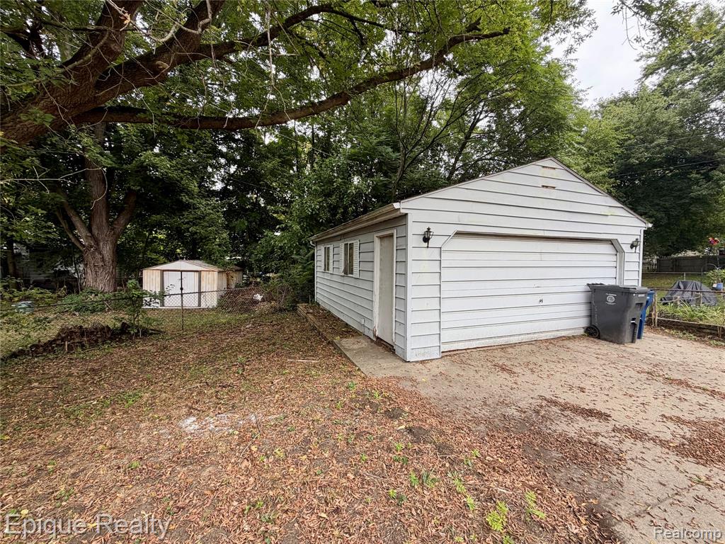 2807 Margate Circle