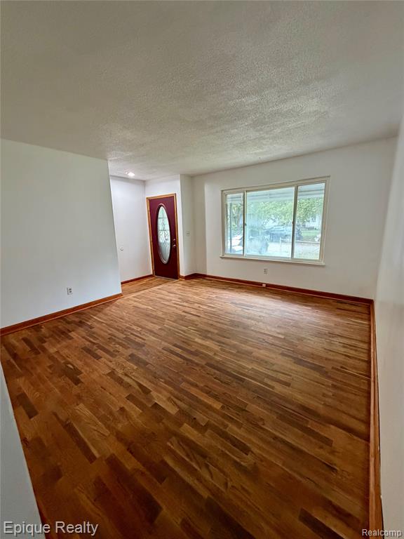 2807 Margate Circle