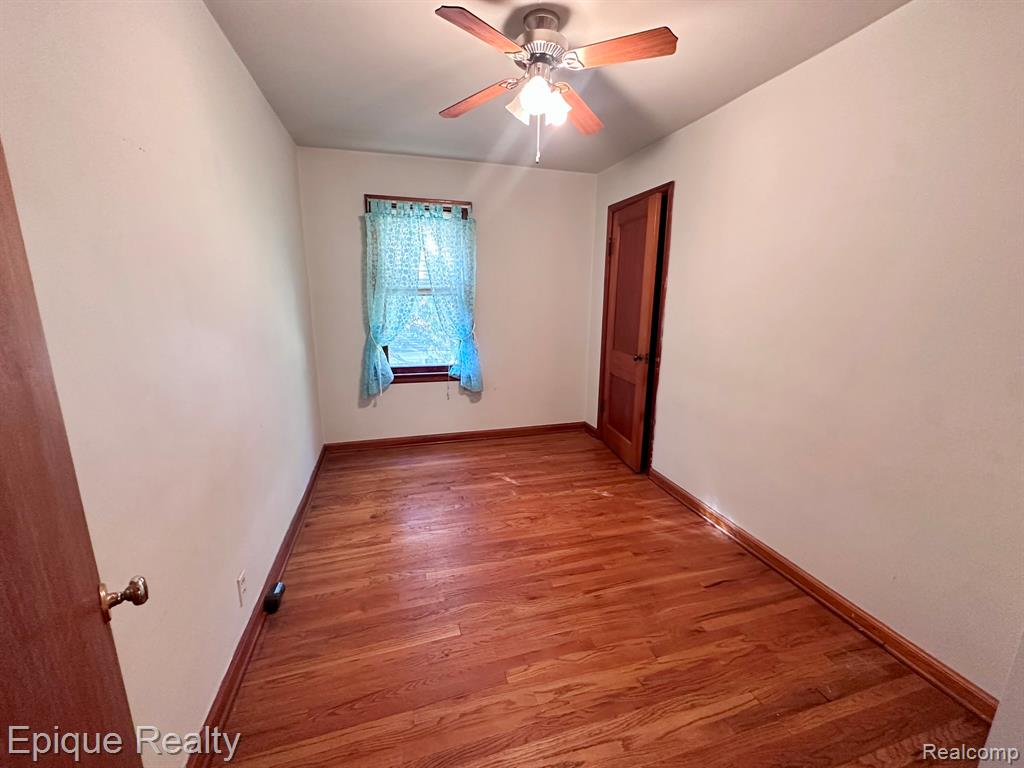 305 N Kennefic Street