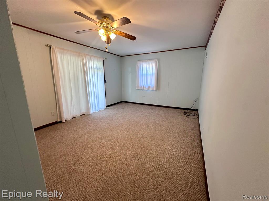 305 N Kennefic Street