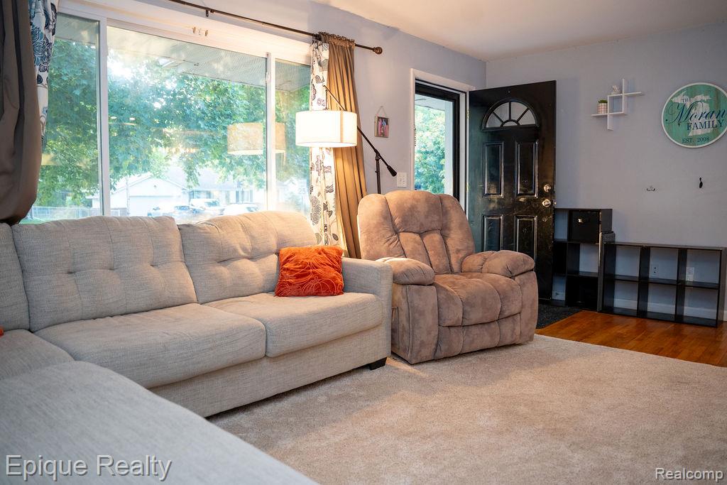 4505 Old Carriage Road