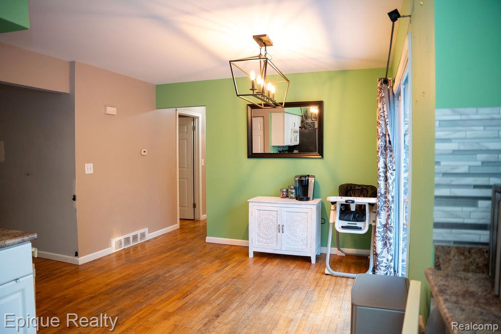 4505 Old Carriage Road