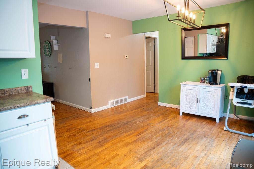 4505 Old Carriage Road