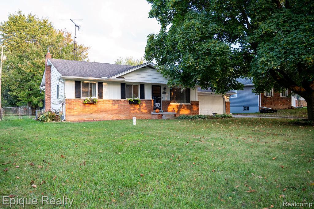 4505 Old Carriage Road