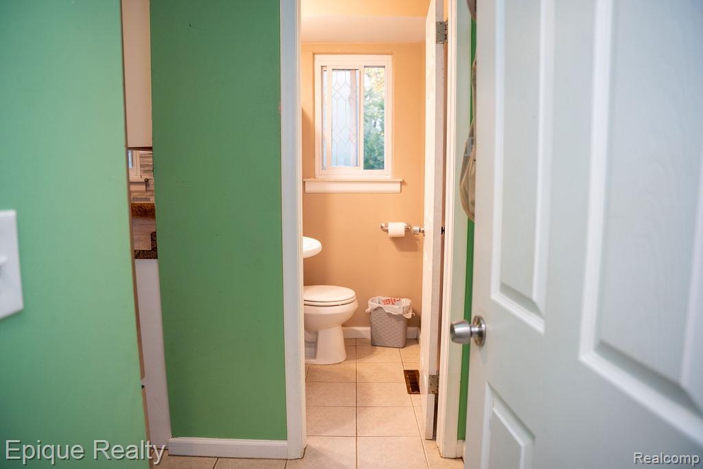 4505 Old Carriage Road