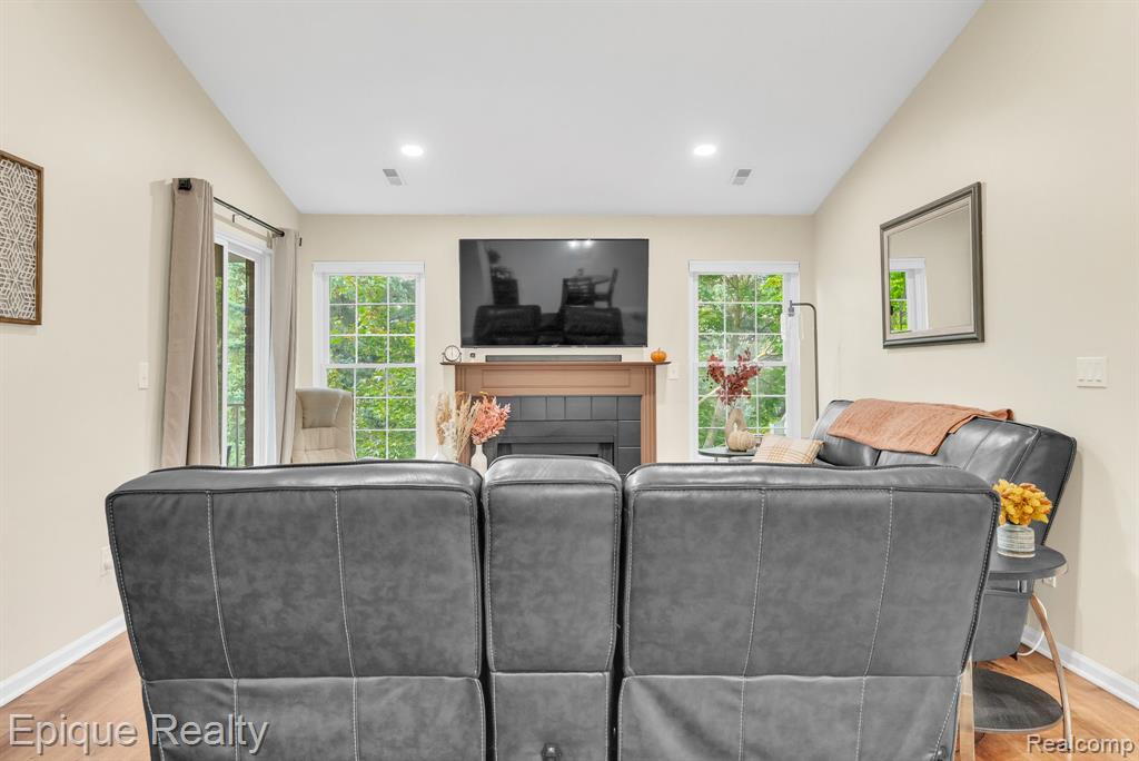 56471 Chesapeake Trail