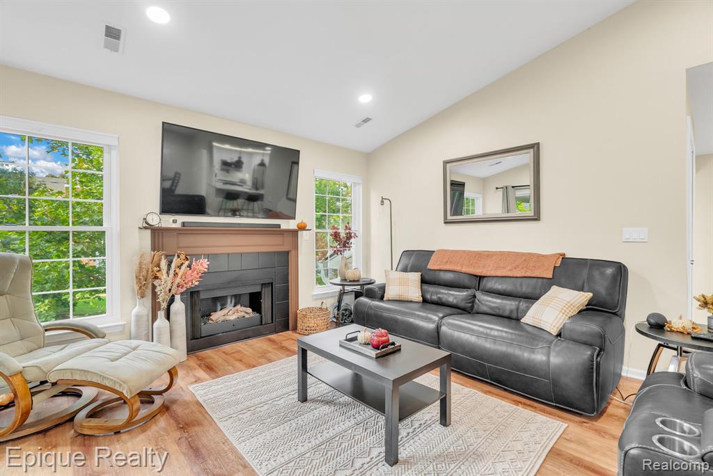 56471 Chesapeake Trail