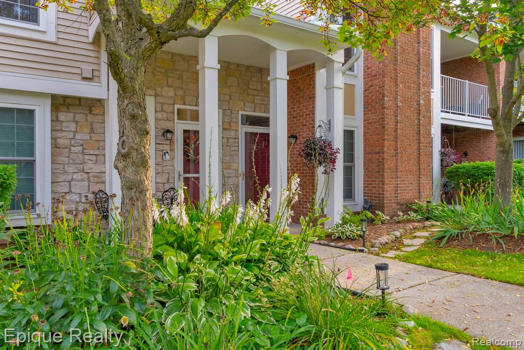 56471 Chesapeake Trail