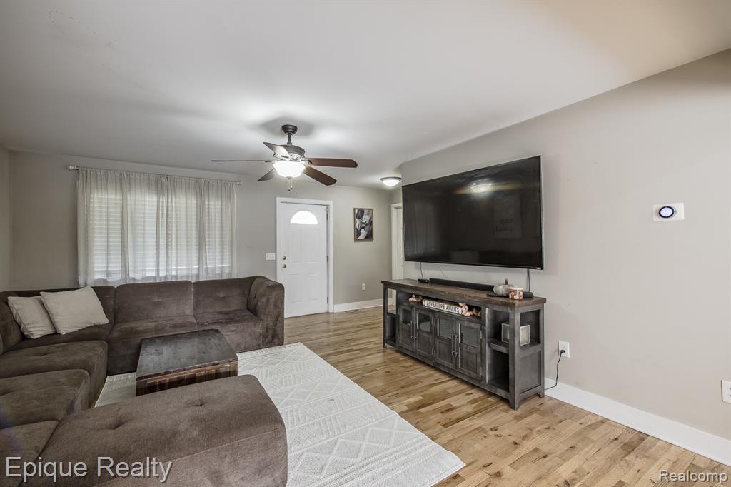 2999 Buckner Road