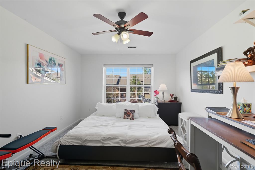 2084 Leighton Drive # 23