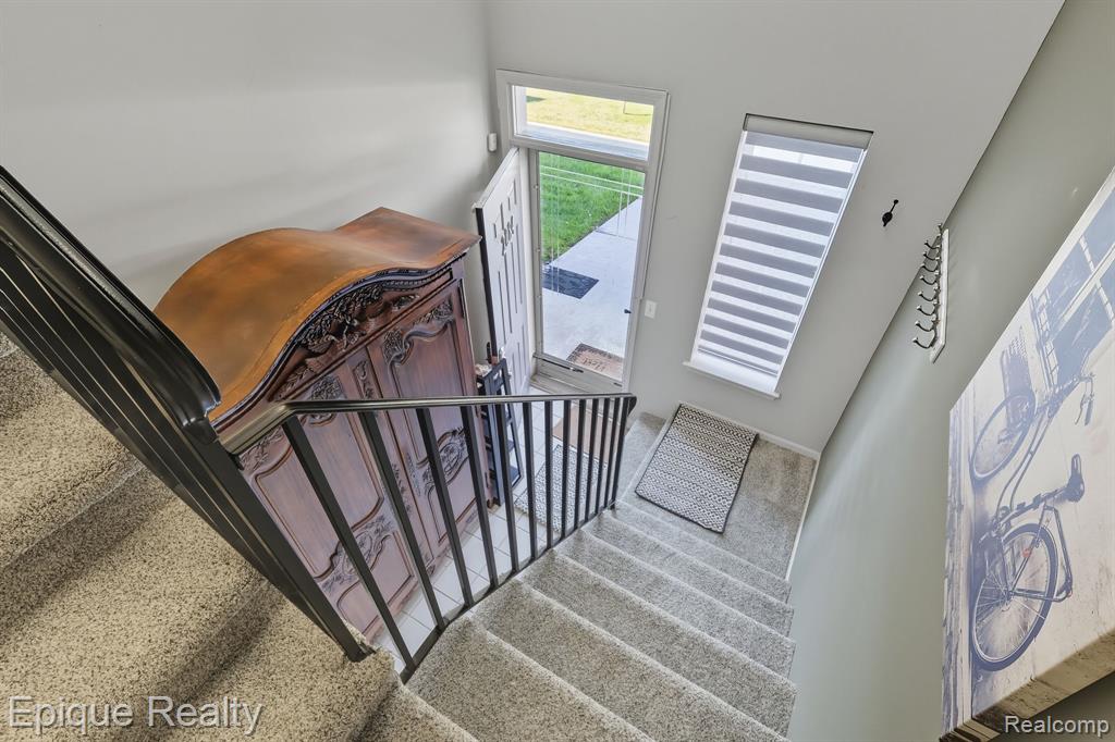 2084 Leighton Drive # 23