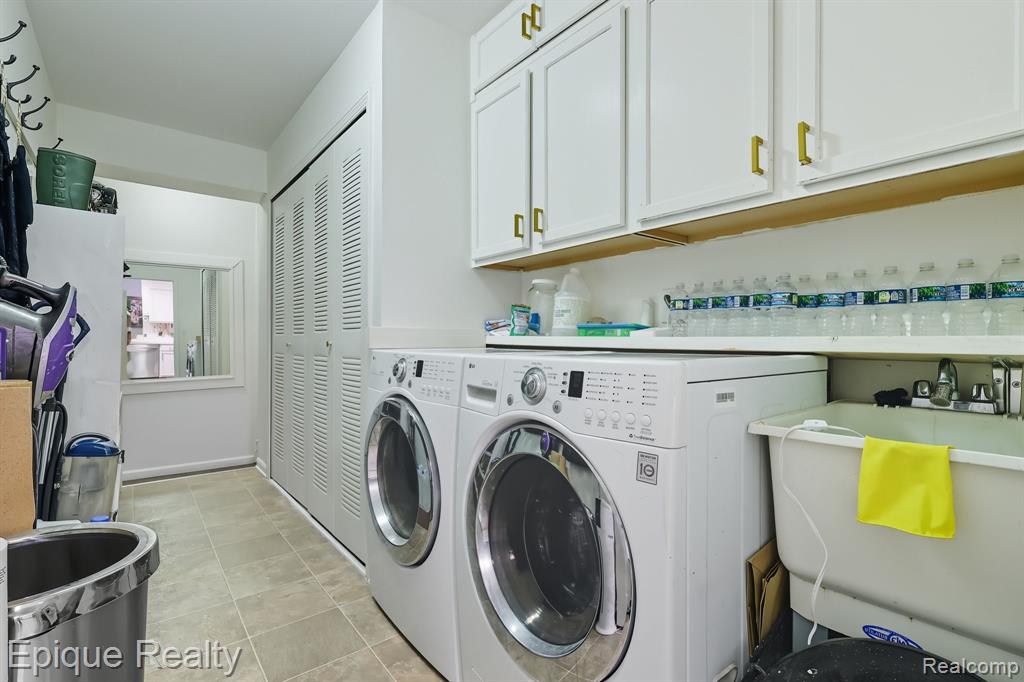2084 Leighton Drive # 23