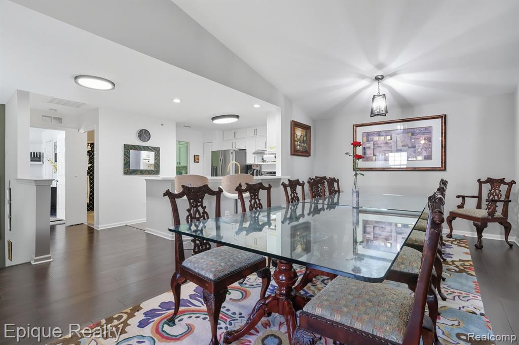 2084 Leighton Drive # 23