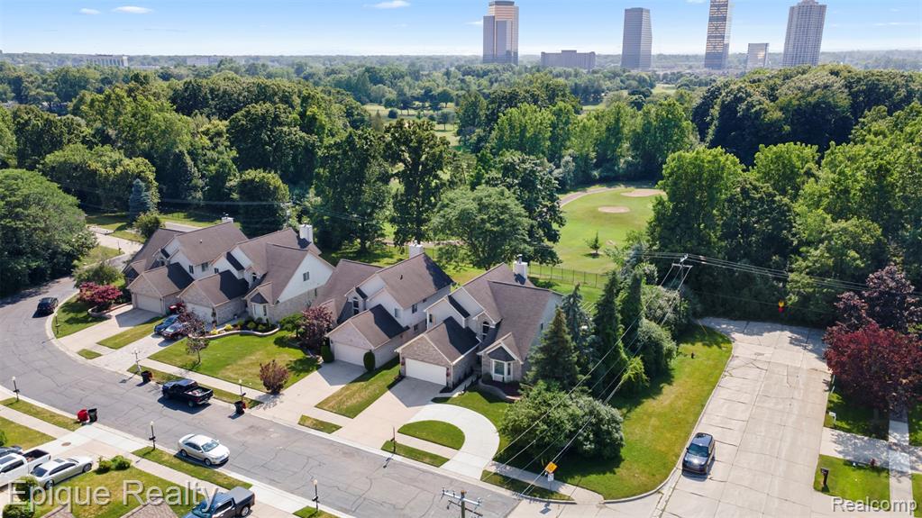 25893 Golf Pointe Drive