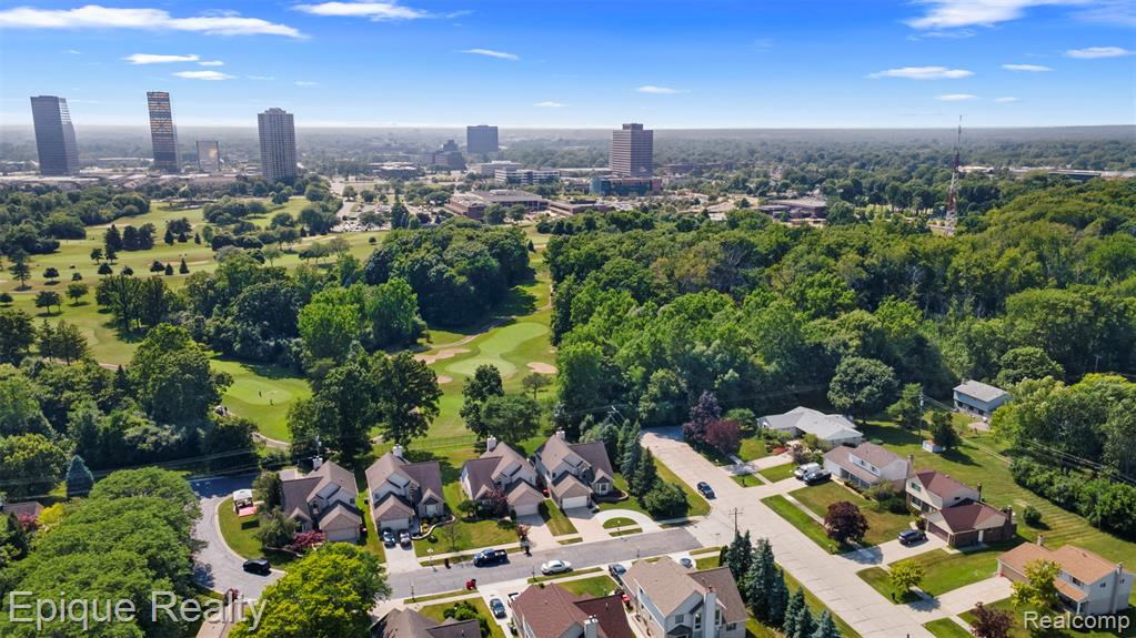 25893 Golf Pointe Drive