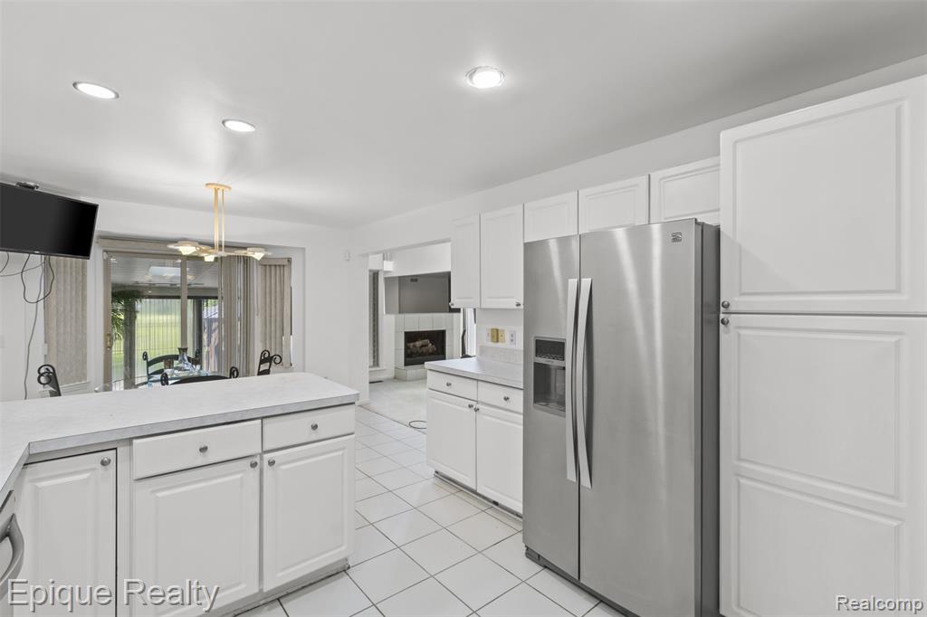 25893 Golf Pointe Drive