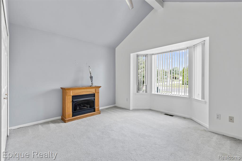 25893 Golf Pointe Drive