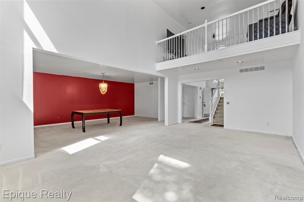 25893 Golf Pointe Drive