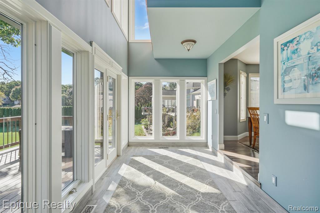 239 Pine Tree Road