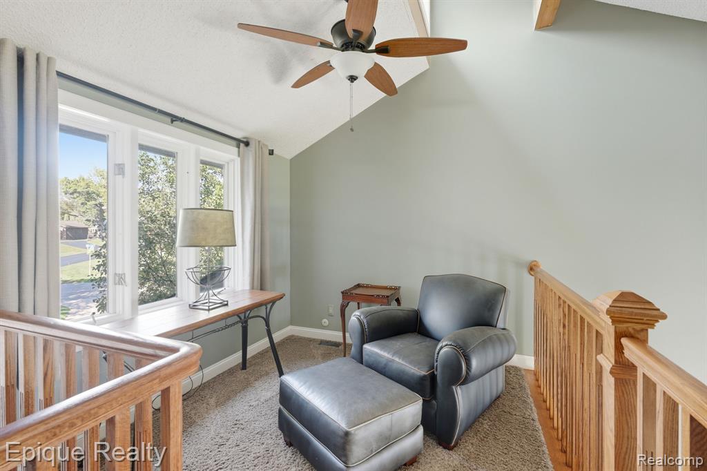 239 Pine Tree Road
