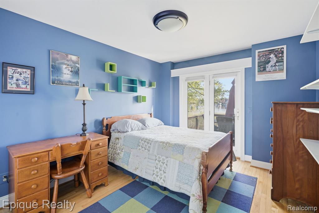 239 Pine Tree Road