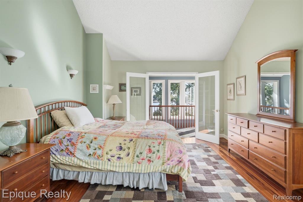 239 Pine Tree Road