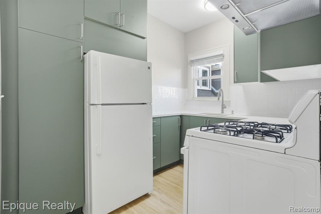333 Woodward Avenue # 3