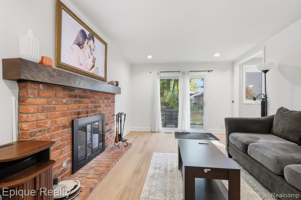 3411 Ashley Drive