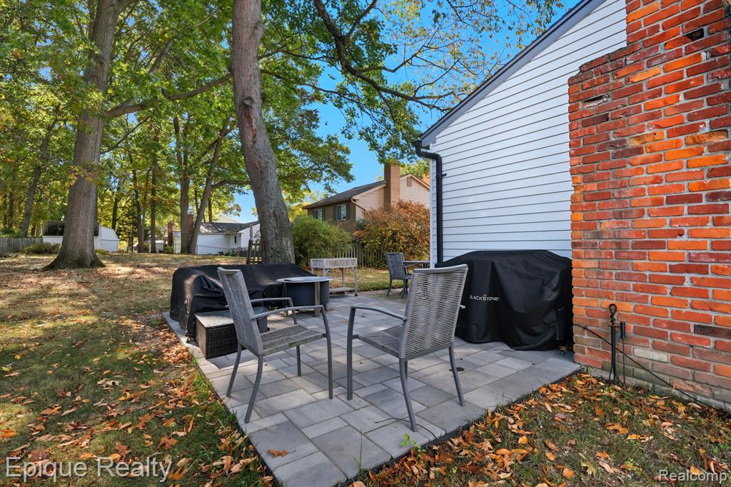 3411 Ashley Drive