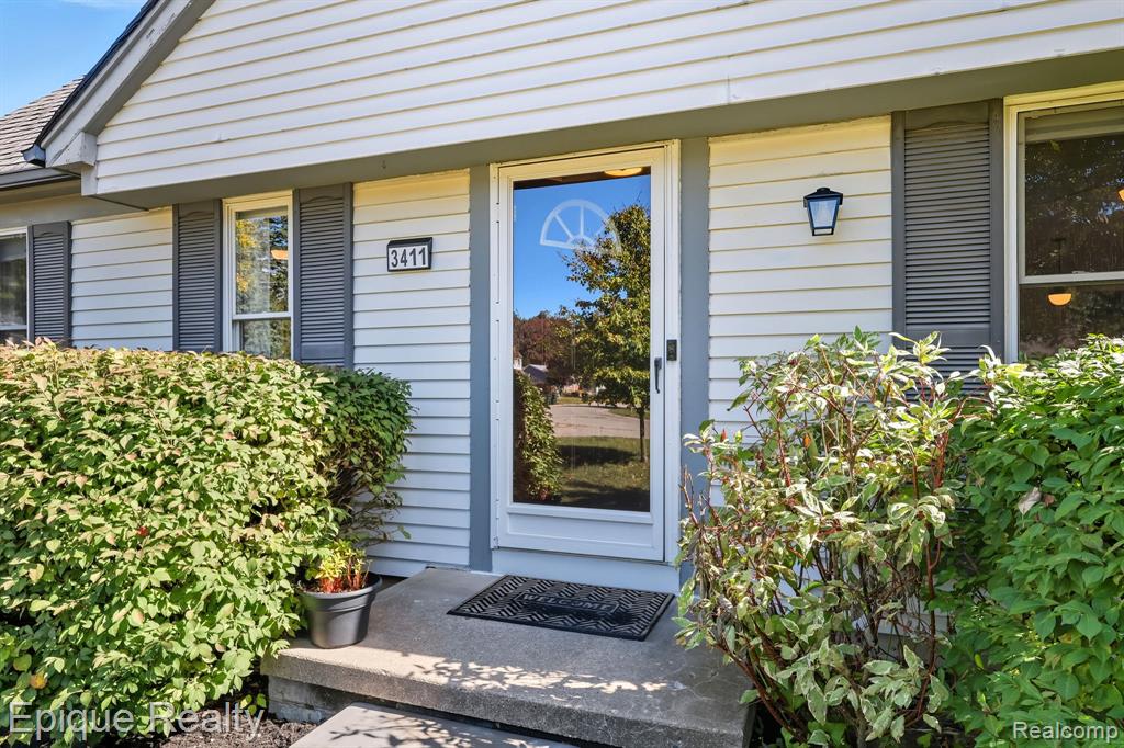 3411 Ashley Drive